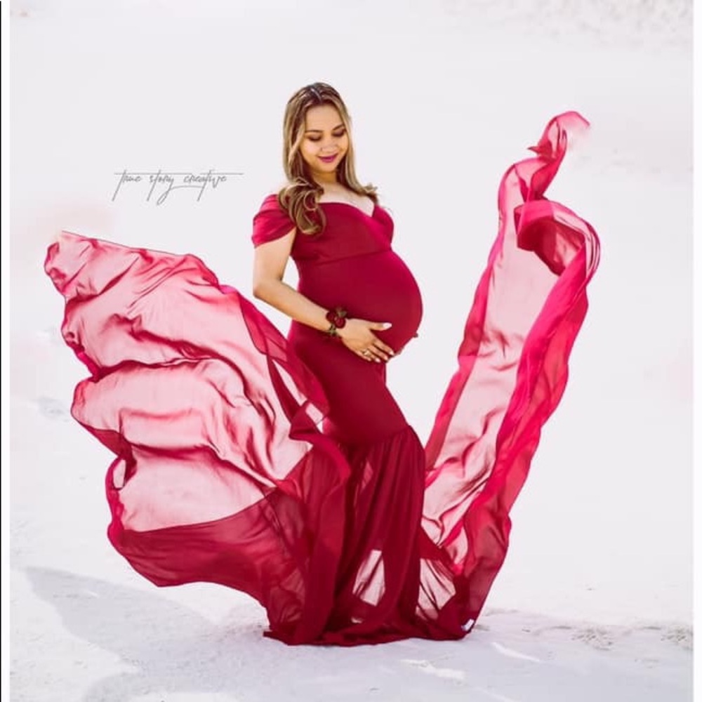 Maternity photoshoot dress/ maternity gown